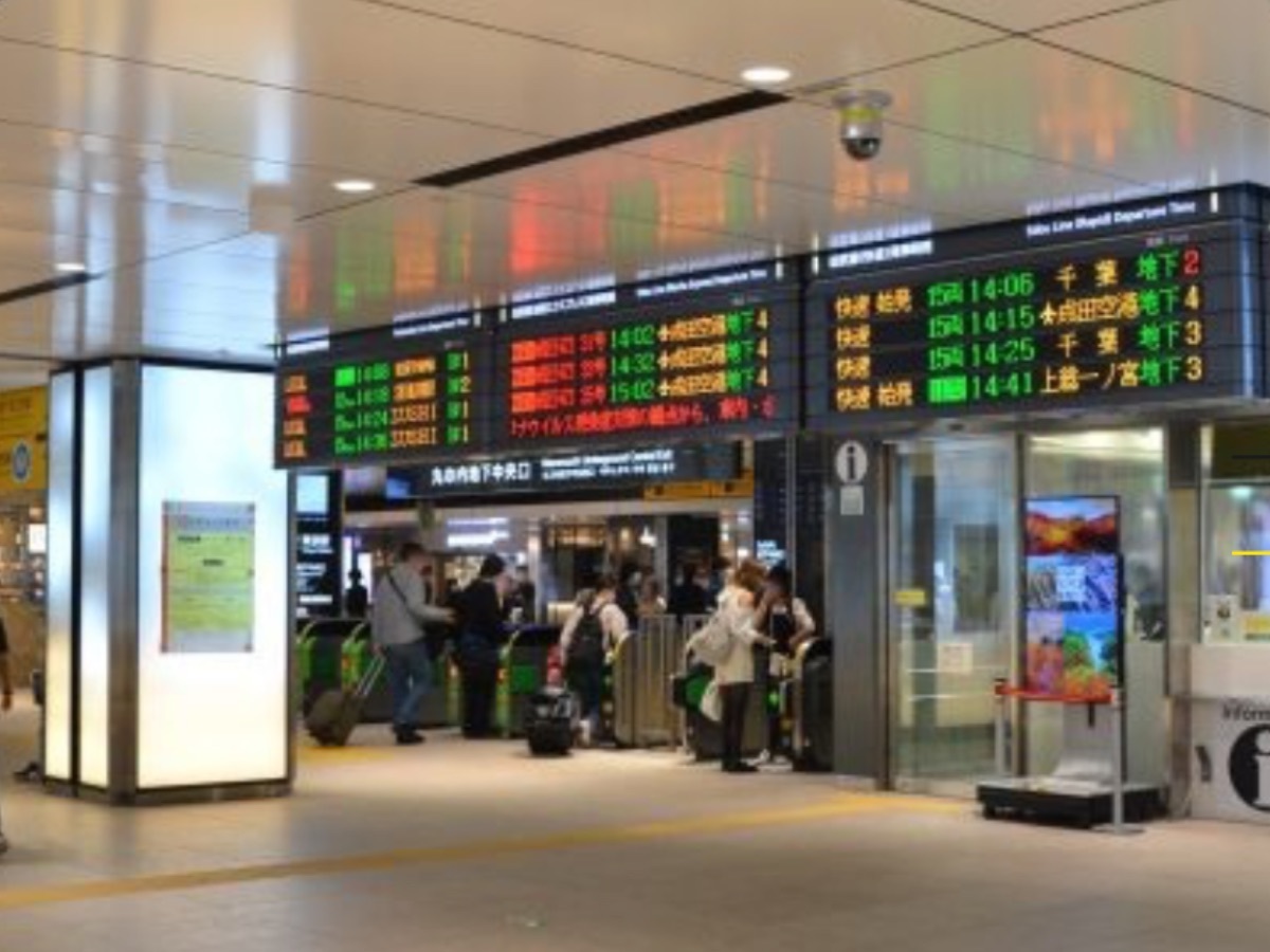 駅構内